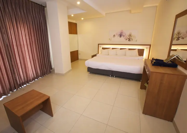 Амман: Отель Lujain Suites