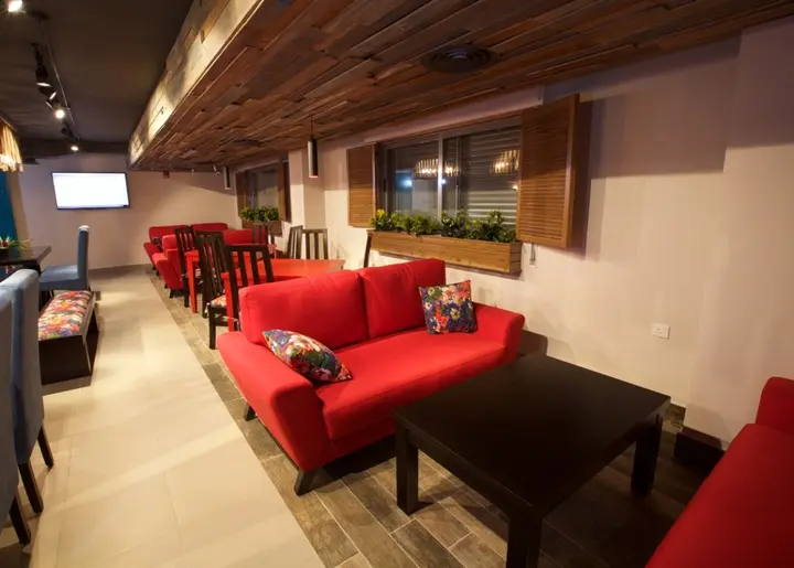 Амман: Отель Lujain Suites