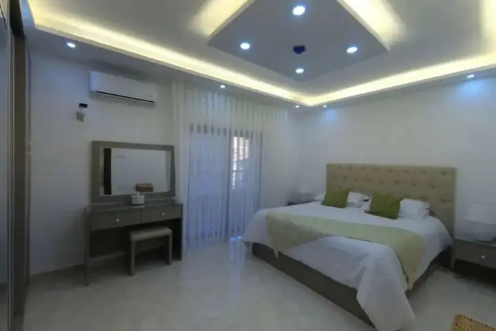 Амман: Amazing one Bedroom Apartment in Amman,elwebdah 3