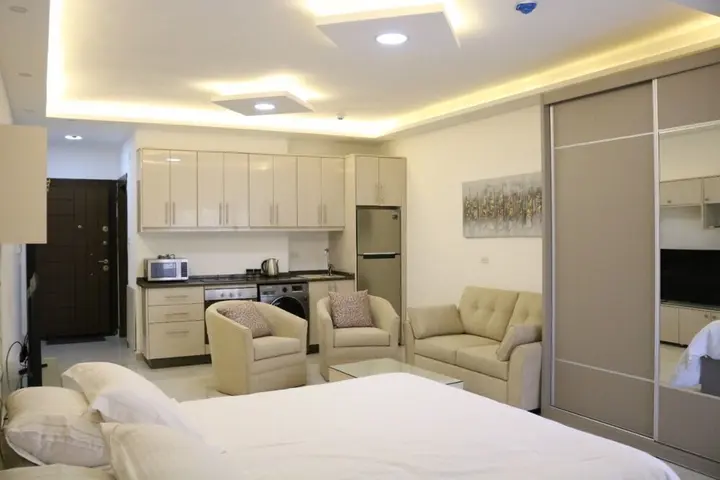Амман: Lovely 1-bed Apartment in Amman