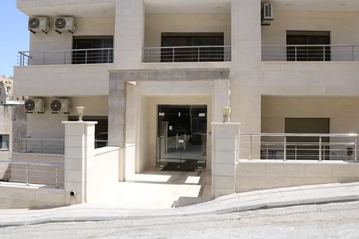Амман: Lovely 1-bed Apartment in Amman