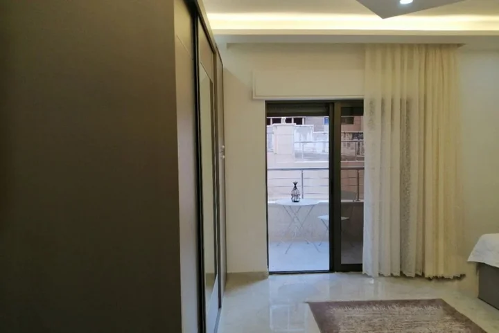 Амман: Amazing one Bedroom Apartment in Amman,Elwebdah 1