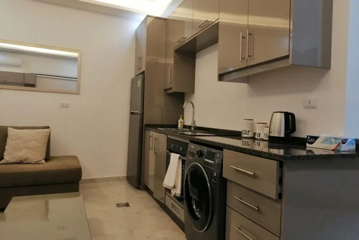 Амман: Amazing one Bedroom Apartment in Amman,Elwebdah 1