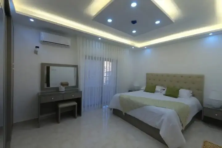 Амман: Amazing one Bedroom Apartment in Amman, Elwebdah 2