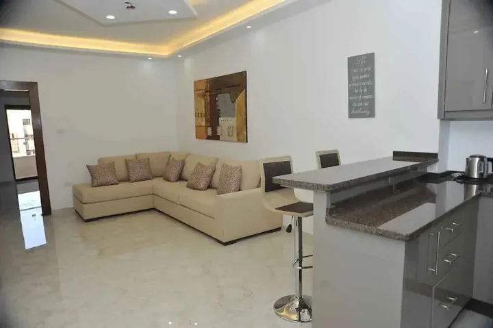 Амман: Amazing one Bedroom Apartment in Amman, Elwebdah 4