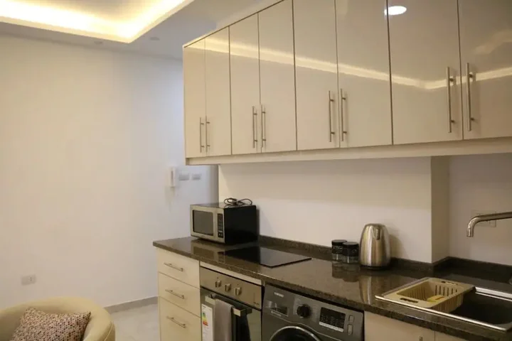 Амман: Amazing one Bedroom Apartment in Amman, Elwebdah 5
