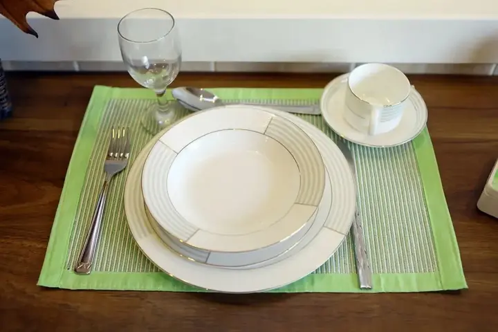 Амман: Two bed Furnished Apartment in Amman