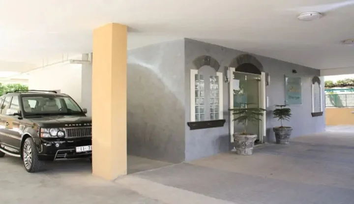Амман: Two bed Furnished Apartment in Amman