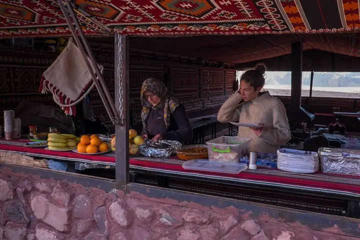 Вади-Рум: Arabian Nights Bedouin Camp