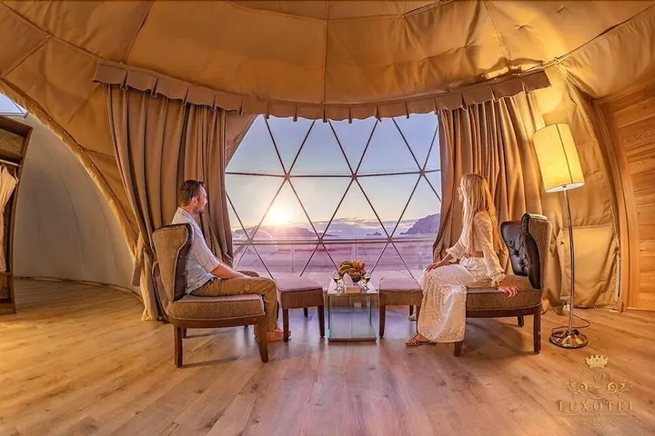 Вади-Рум: Wadi Rum UFO Luxotel - Campsite