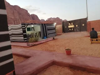 Вади-Рум: Bedouin village camp