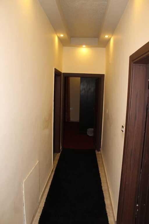 Амман: The Doors of Jerusalem
