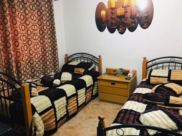 Вади-Муса: Alhamadeen Houses