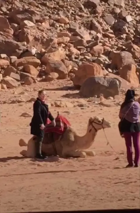 Вади-Рум: Wadi Rum castle camp