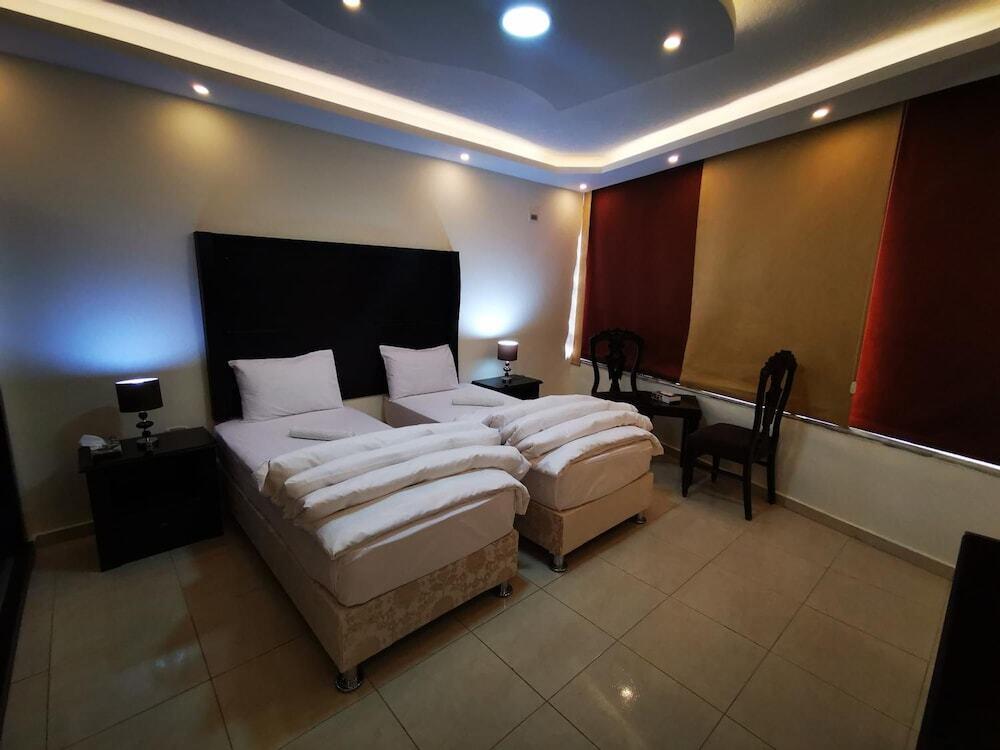 Амман: Alfakher Hotel Apartments