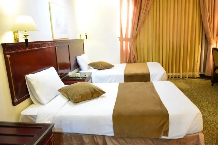 Амман: rakeen hotel