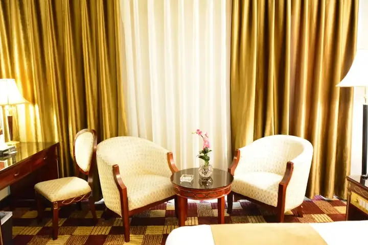 Амман: rakeen hotel