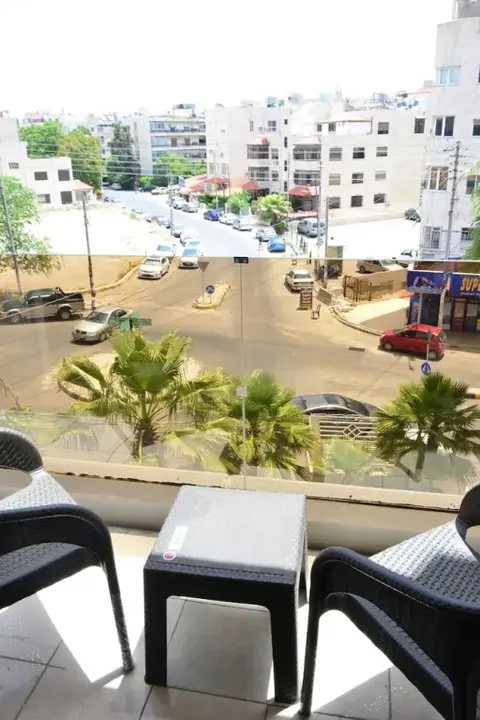 Амман: rakeen hotel