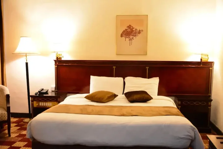 Амман: rakeen hotel