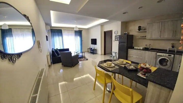 Амман: Double Key Apartments by HR