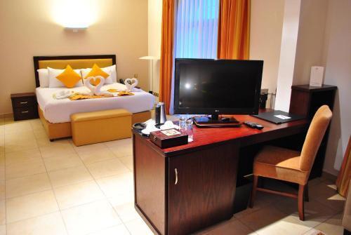 Амман: Armed Forces Hotel