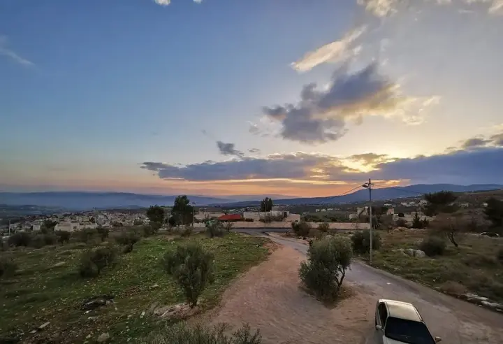 Солт: Jerash Inn