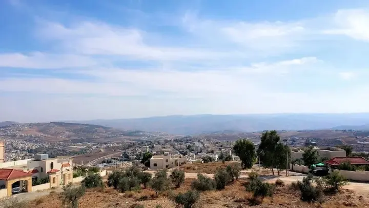 Солт: Jerash Inn