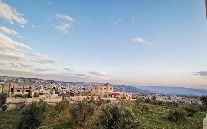 Солт: Jerash Inn