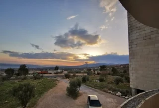 Солт: Jerash Inn