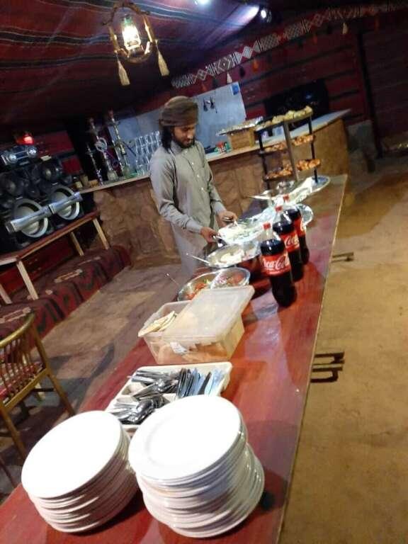 Вади-Рум: Rashed Awwad Camp With Tour