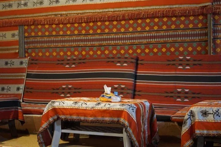 Вади-Рум: Rashed Awwad Camp With Tour