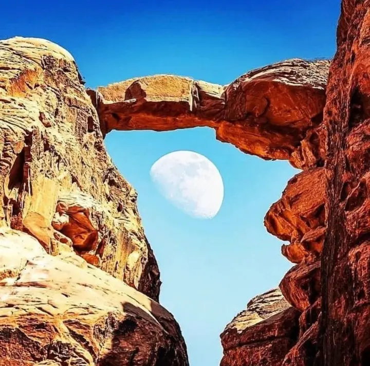 Вади-Рум: Wadi Rum Info
