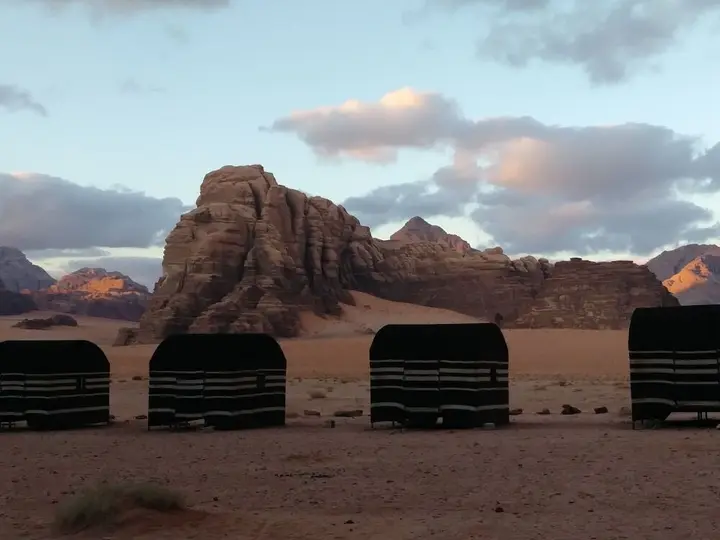 Вади-Рум: Wadi Rum Shooting Stars Camp
