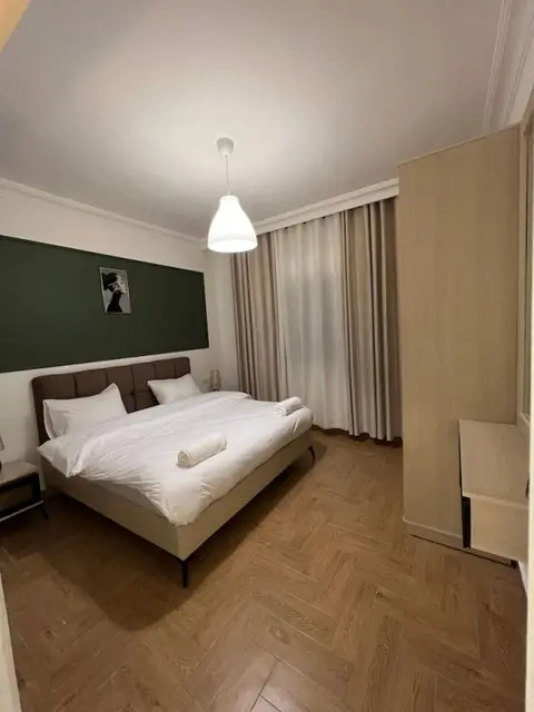Амман: 3 Bedroom Apartment Of 200 Square M With Terrace