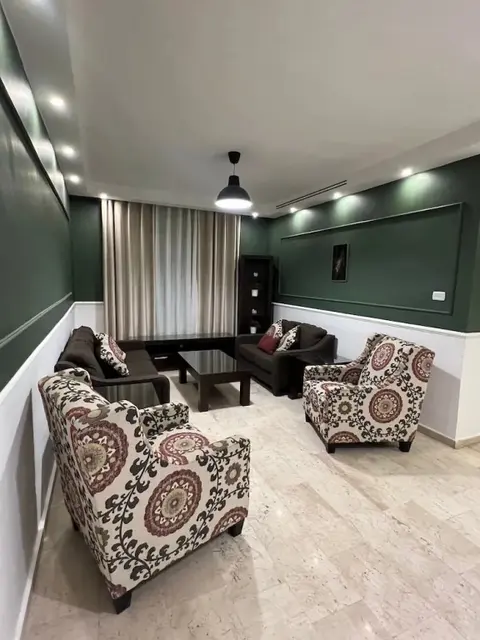 Амман: 3 Bedroom Apartment Of 200 Square M With Terrace