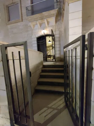 Амман: 3 Bedroom Apartment Of 200 Square M With Terrace