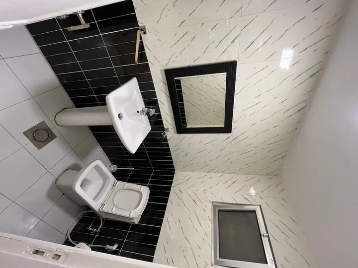 Амман: 3 Bedroom Apartment Of 200 Square M With Terrace
