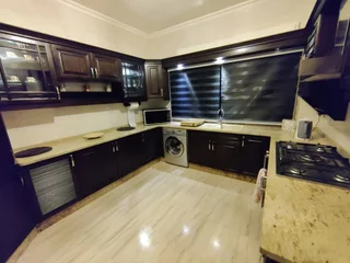 Амман: 3 Bedroom Apartment Of 200 Square M With Terrace