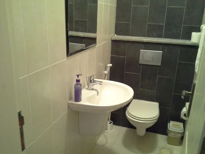 Амман: Impeccable 2-bed Apartment in Amman