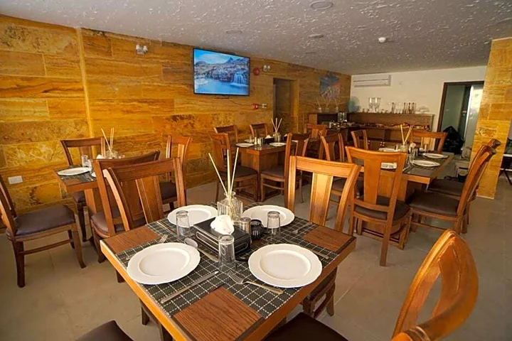 Вади-Муса: Petra Aretas Hotel