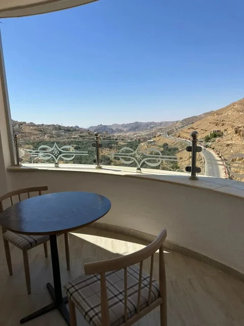 Вади-Муса: Petra Canyon Hotel