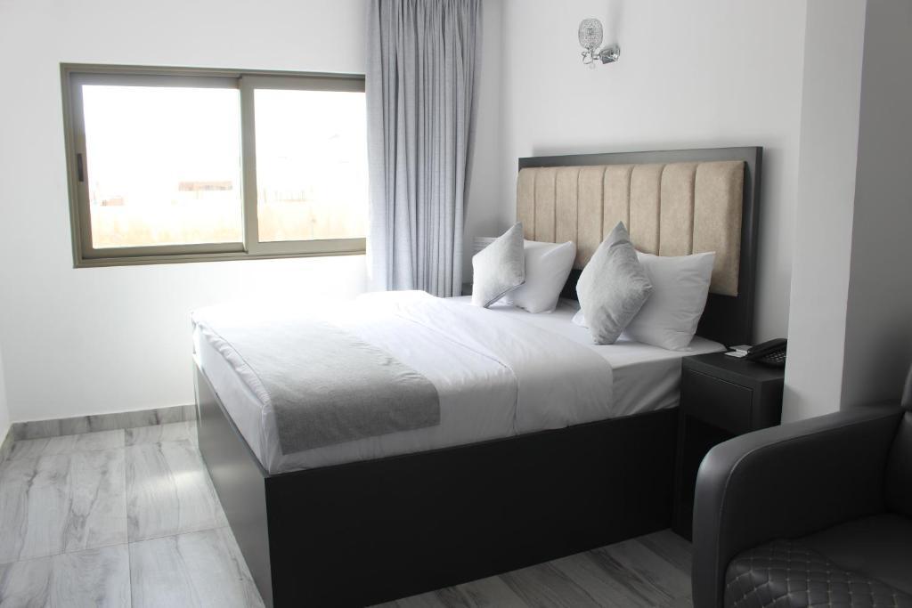 Акаба: Holiday Season Hotel