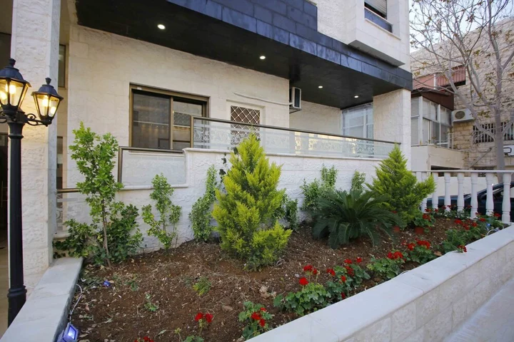Амман: Aqarco Shmeisani Apartments