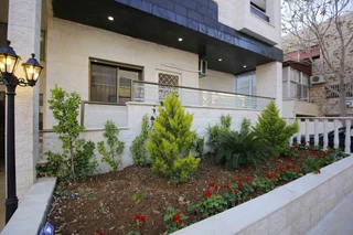Амман: Aqarco Shmeisani Apartments
