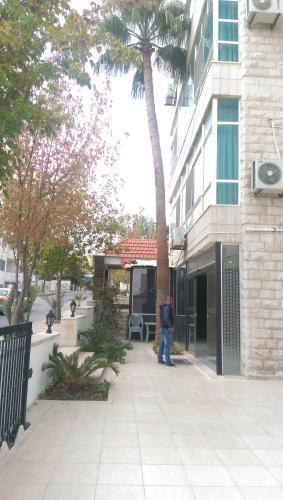 Амман: Raj'een Hotel Apartments