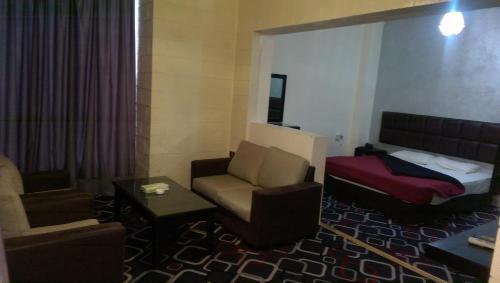 Амман: Raj'een Hotel Apartments