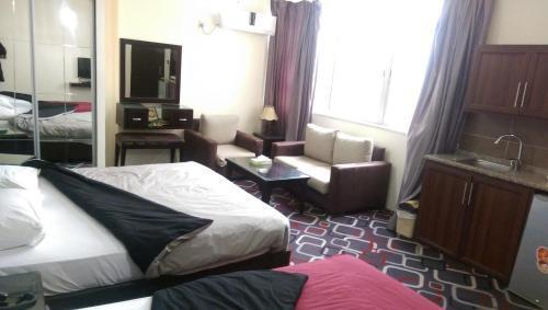 Амман: Raj'een Hotel Apartments