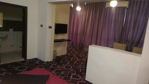 Амман: Raj'een Hotel Apartments