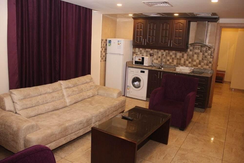 Амман: Jewheret Alswefiah Hotel Apartments