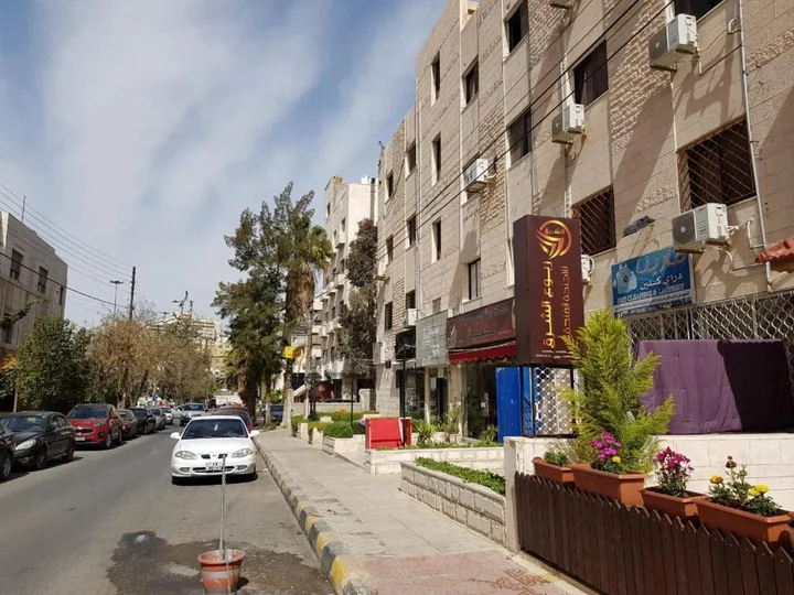 Амман: Robou Al Sharq